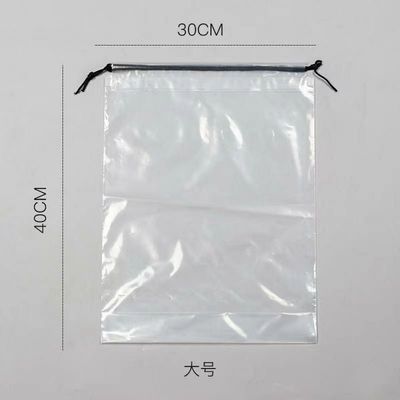 Confezione di abbigliamento personalizzato con borsa in PE a corda e tasca in plastica trasparente