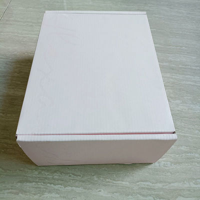 Ordine su misura Scatole postali in cartone rosa per imballaggi ecologici