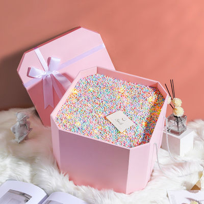 Casella regalo di compleanno con nastro quadrato di novità