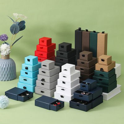 Taglia di logo personalizzato Casella scorrevole di lusso con nastro gioielli Cassa regalo Set cassetto