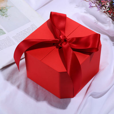 Scatola regalo per gioielli di lusso con chiusura magnetica e nastro nero