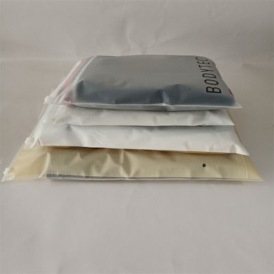 Personalizzare qualsiasi colore Polybag a prova di umidità per scarpe e vestiti