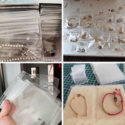 Baglietti per gioielli con cerniera di plastica chiara e spessa