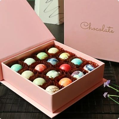 Personalizza i biglietti di San Valentino Dolci Piccole scatole di cioccolato con chiusura magnetica